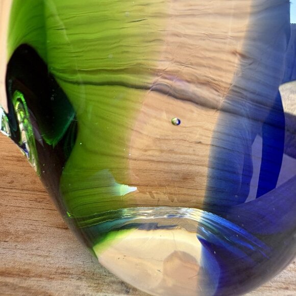 Blue Green Clear Glass Tropical Fish Paperweight Figure 5” Tall Polished Bottom - Picture 8 of 13